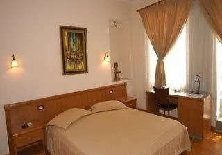 Hotel Villa Tafaj Tirana Albania