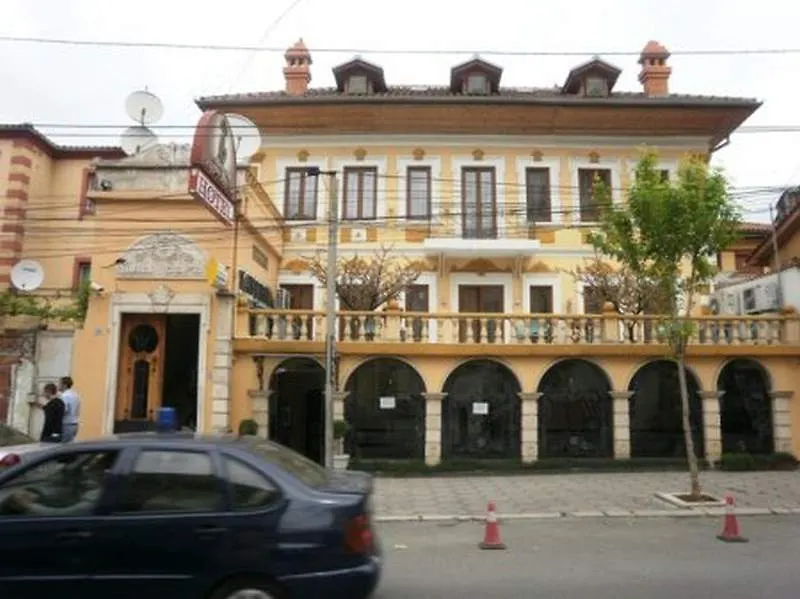 Hotel Villa Tafaj Tirana