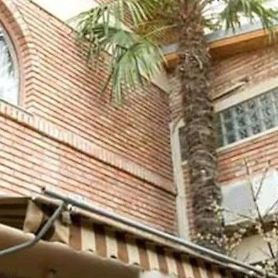 Hotel Villa Tafaj Tirana